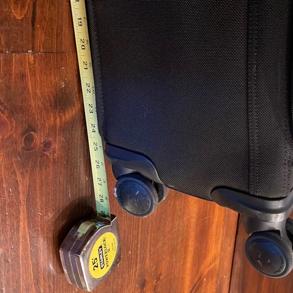 Briggs & Riley Medium Expandable 28-29” Spinner - Picture 11 of 12